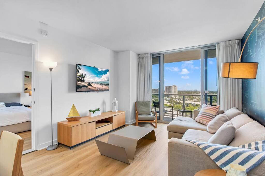 2BR 2Bth Hallandale Beach Miami Ft Lauderdale FL Exterior foto