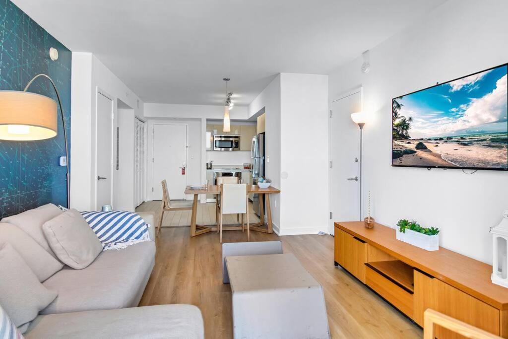 2BR 2Bth Hallandale Beach Miami Ft Lauderdale FL Exterior foto