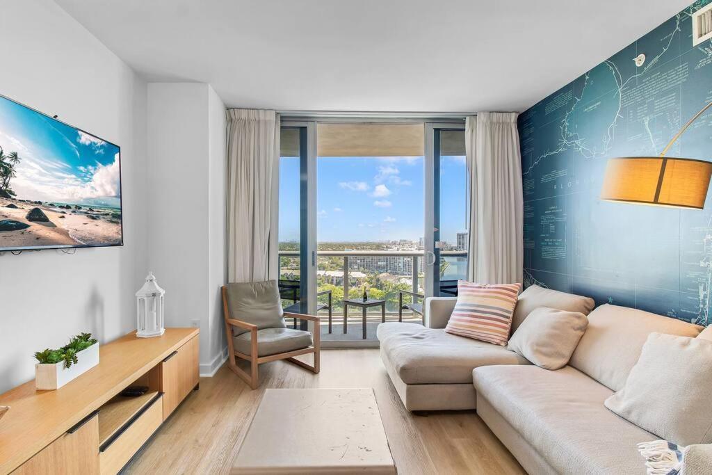 2BR 2Bth Hallandale Beach Miami Ft Lauderdale FL Exterior foto