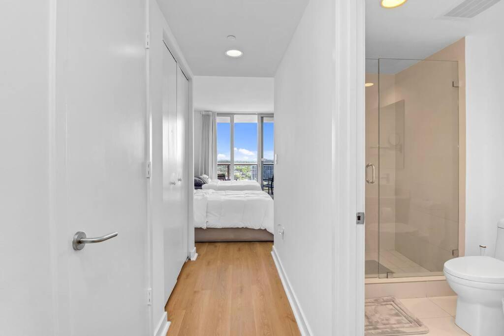 2BR 2Bth Hallandale Beach Miami Ft Lauderdale FL Exterior foto